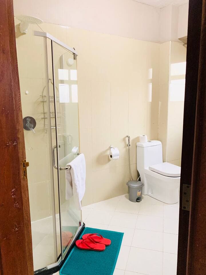 One Bedroom Apartment image 7